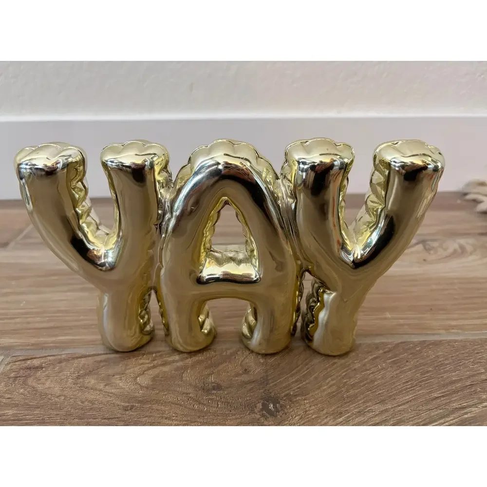 Source Unknown foil mimics