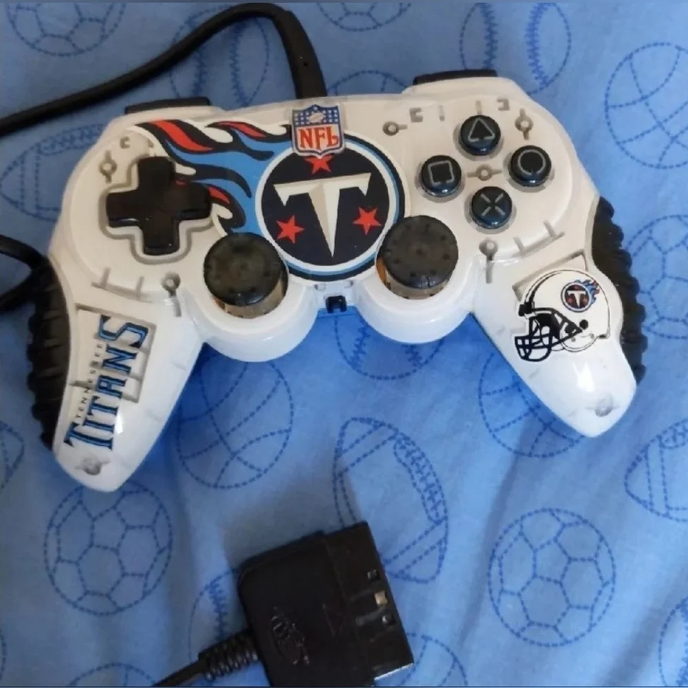 Tennessee Titans Playstation 2 NFL Mad Catz Control Pad Pro Controller