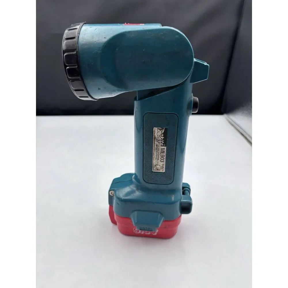 N/A makita flashlight