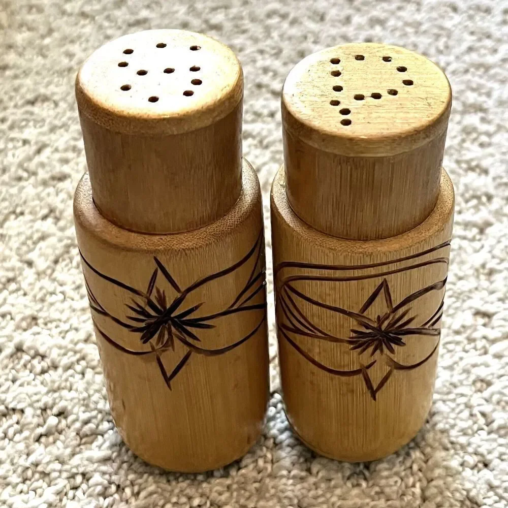 Hibiscus Atomic Wooden Salt & Pepper Shakers Mid Century Teak? Hawaiian