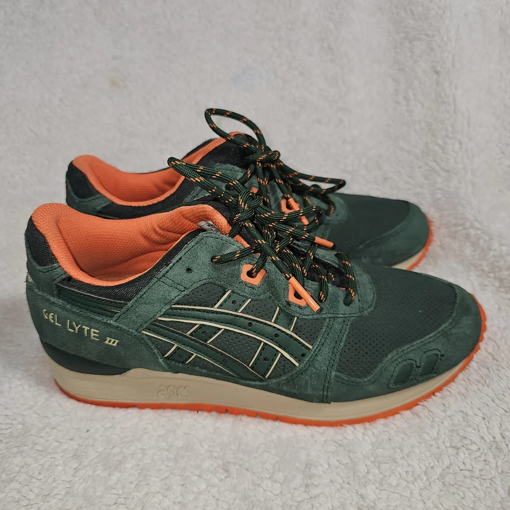 Asics comfort lyte striking