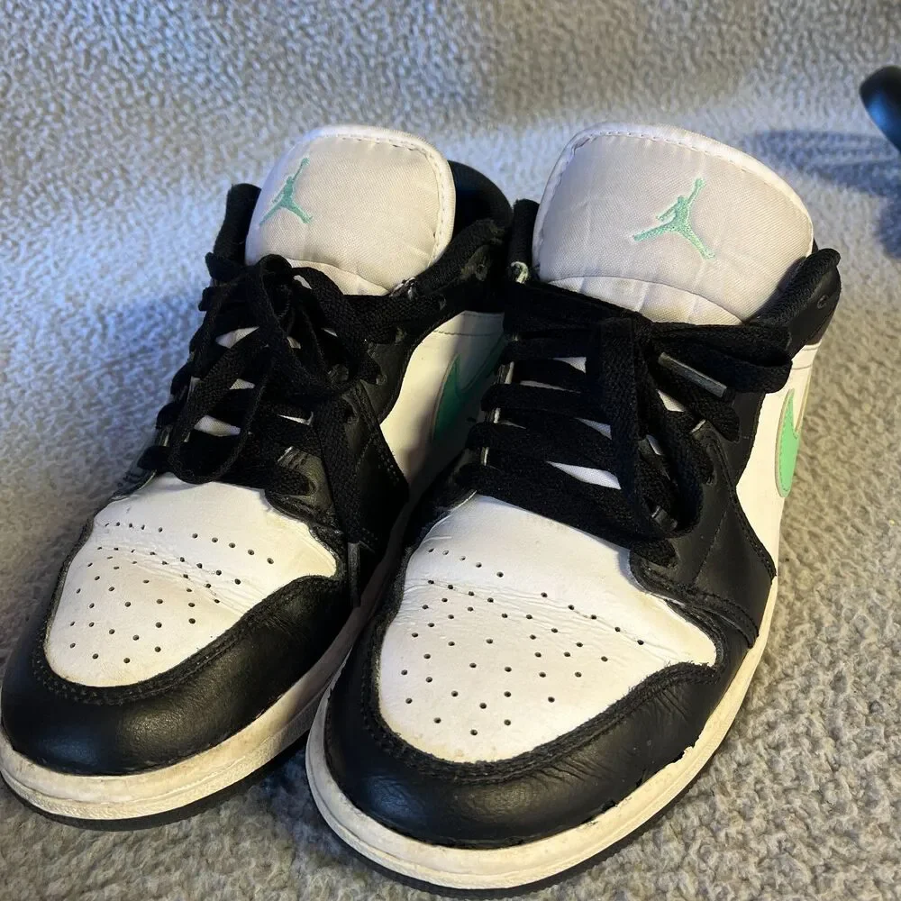 Jordan some wear