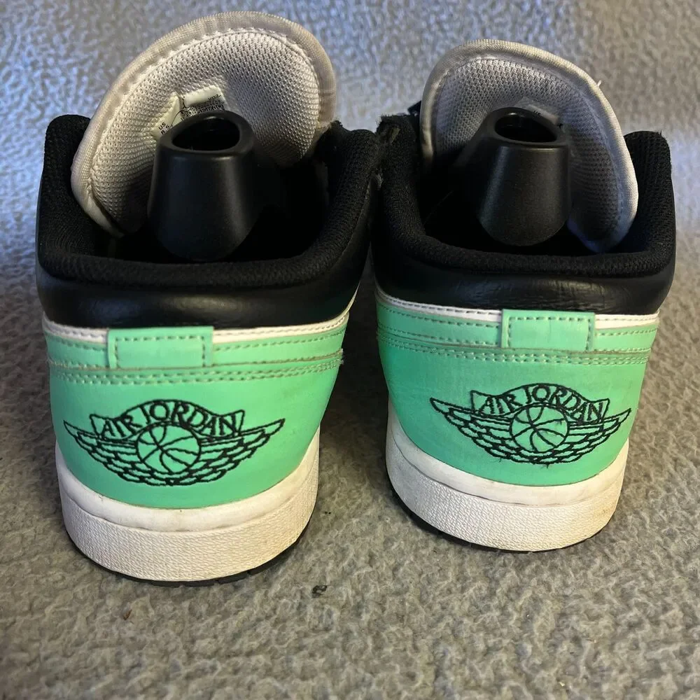 Jordan some wear