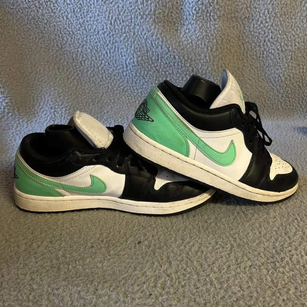 Jordan some wear