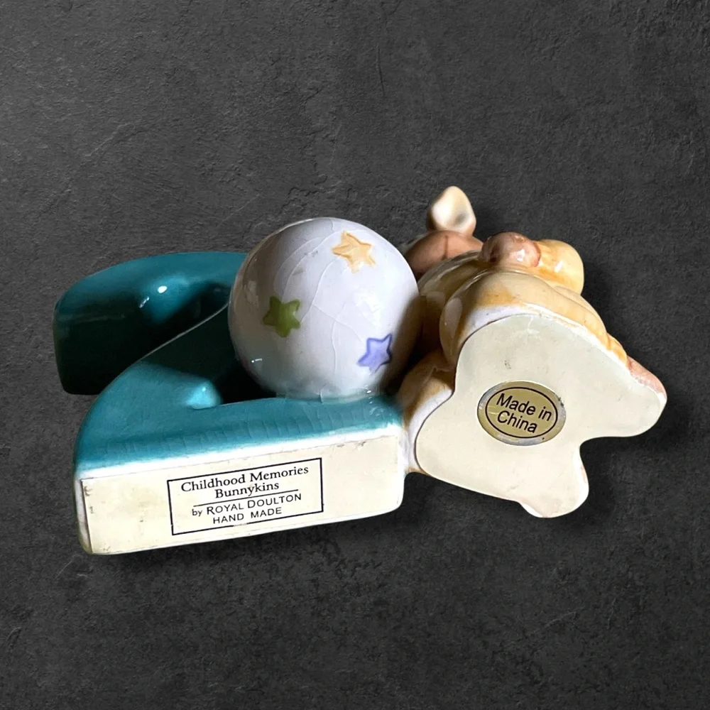 VTG 2004 by Royal Doulton Childhood Memories Bunnykins #2 Ceramic Cake Topper