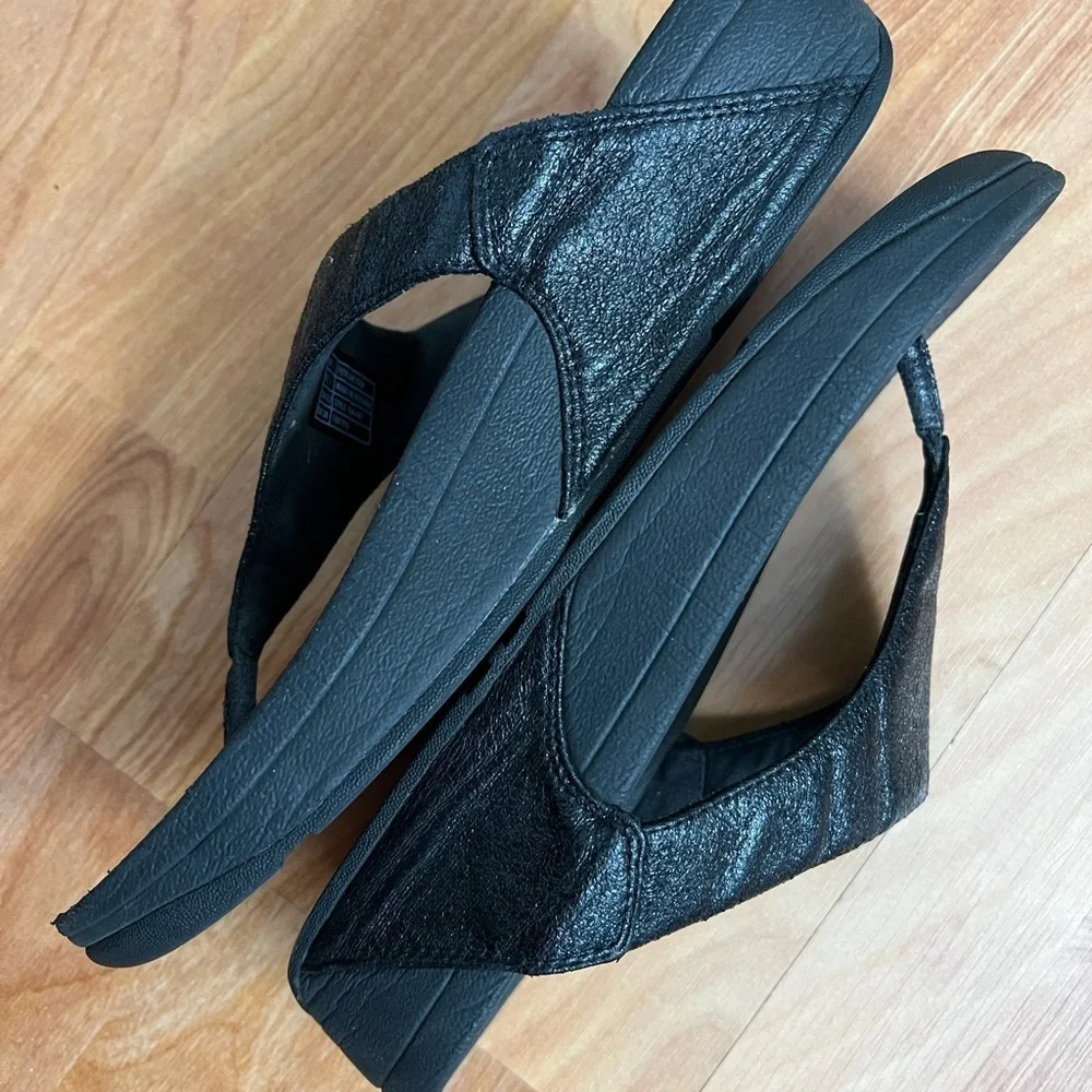 fitflops black