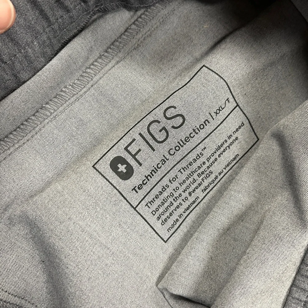 FIGS NWT graphite Tansen Jogger Scrub Pants™ XXL/T