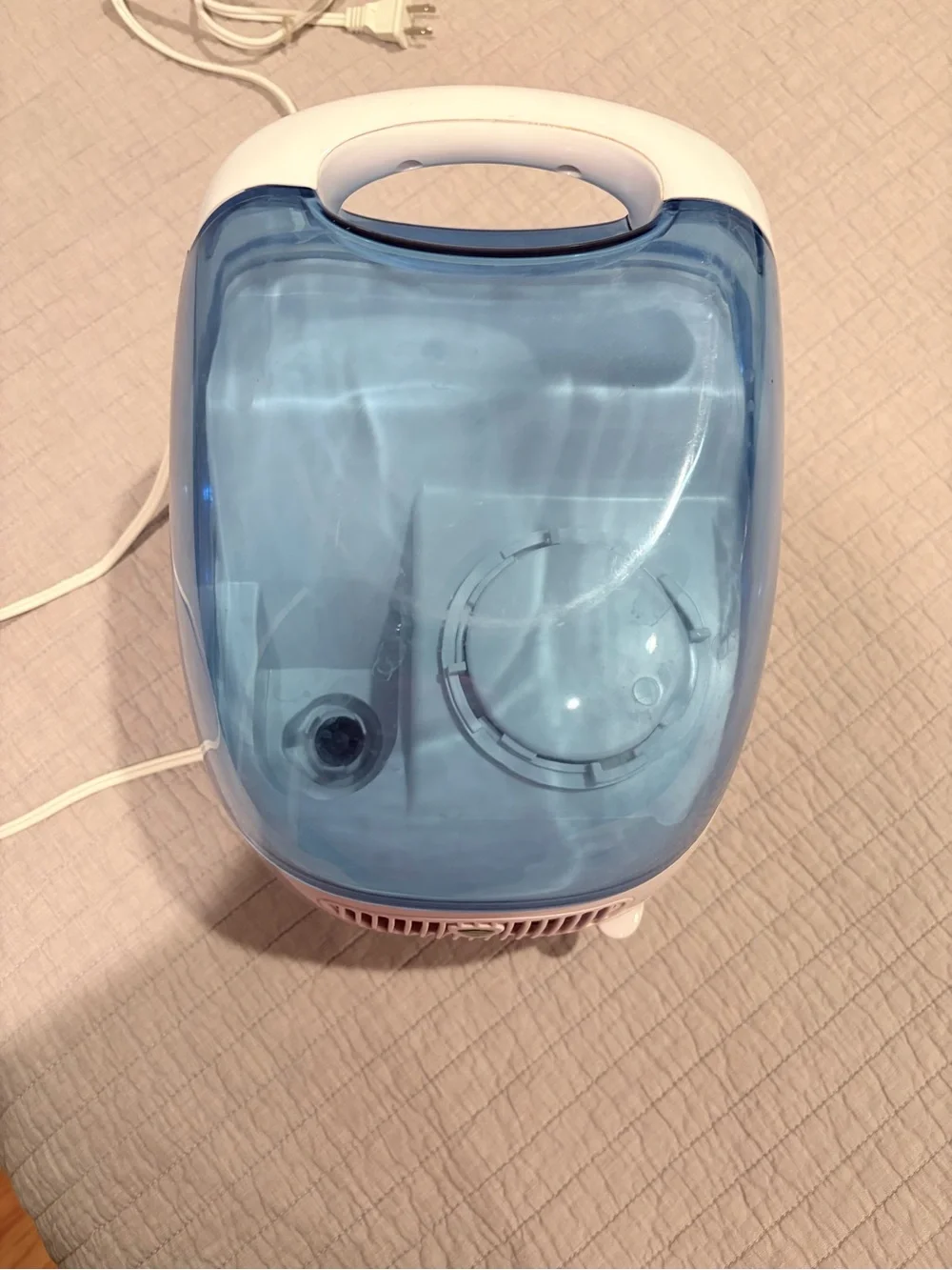 Vicks filtered cool