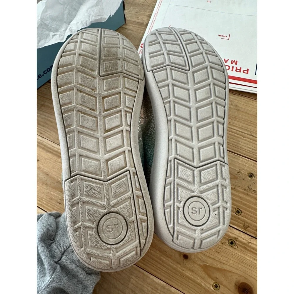 Stride Rite one shoe