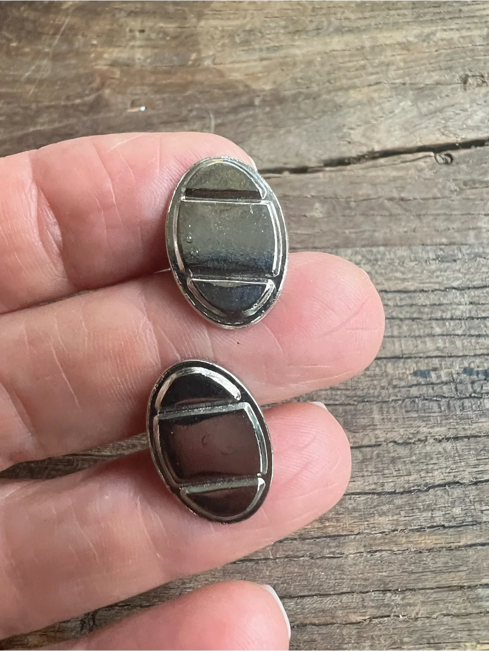 N/A oval cufflinks