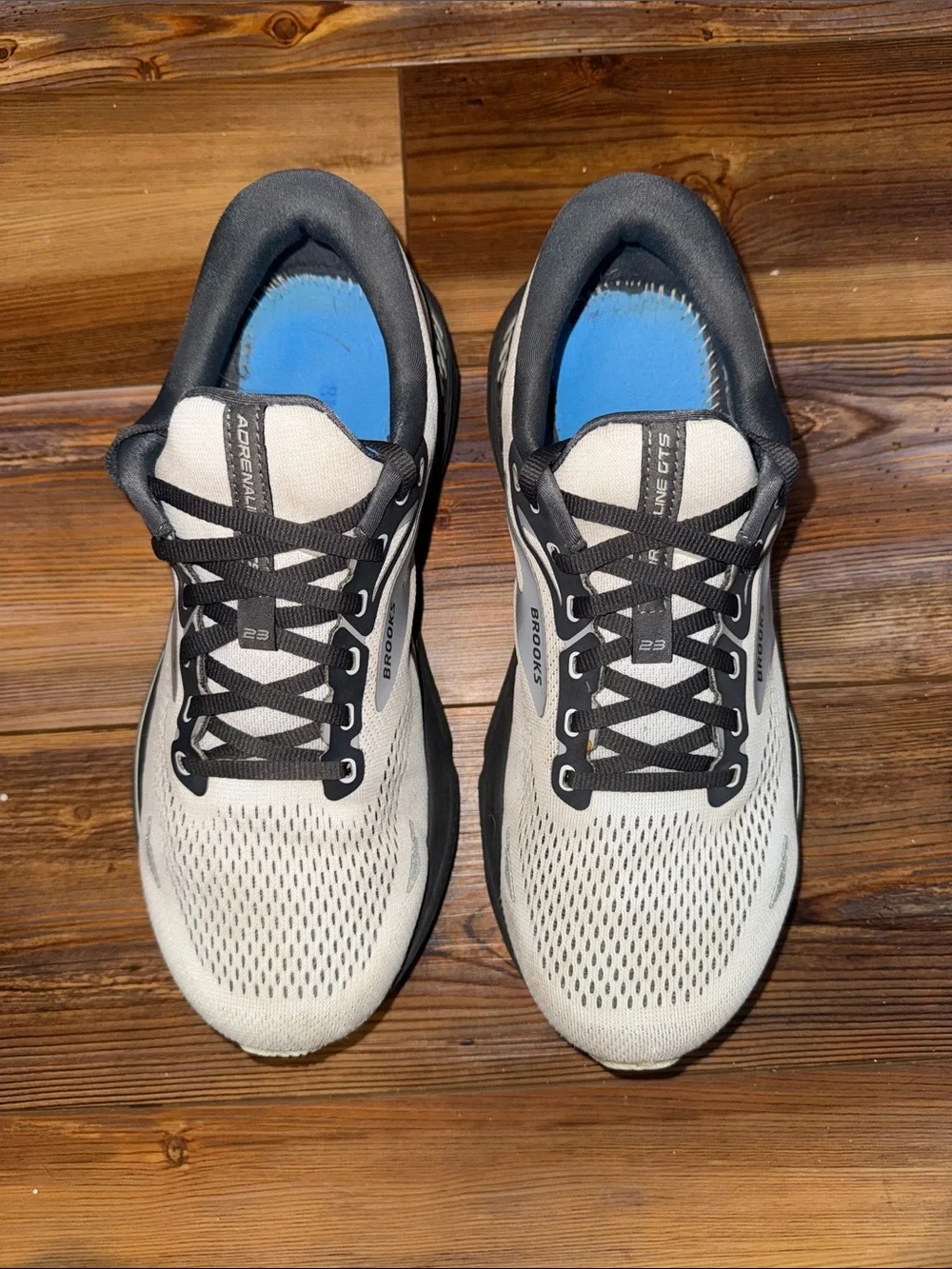 Brooks Adrenaline GTS 23 4E Extra Wide | Men’s 10.5 | Gray/Charcoal | No Insoles