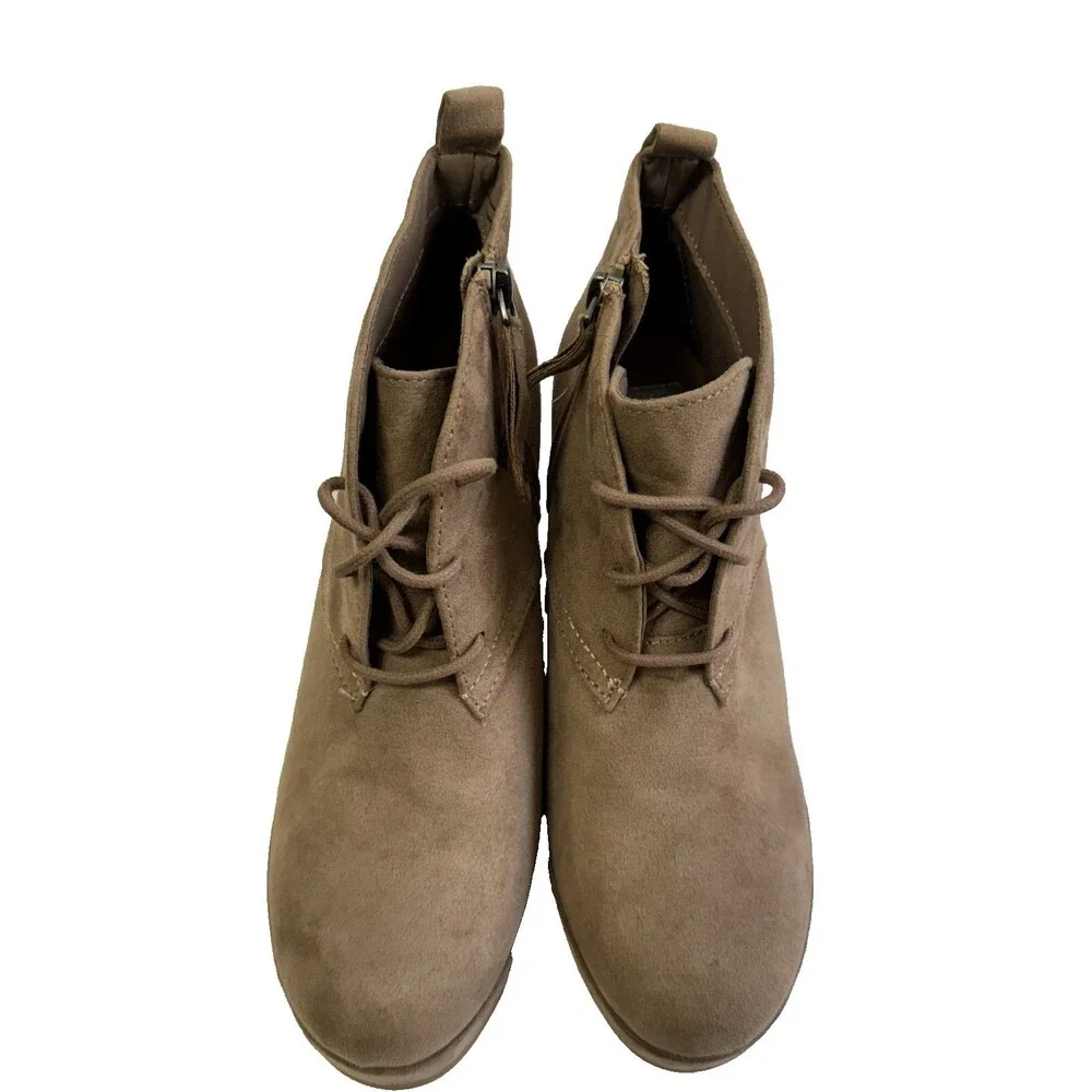 Dolce Vita DV Brown Suede Wedge Ankle Boots Lace Up Side Zip Women 7.5