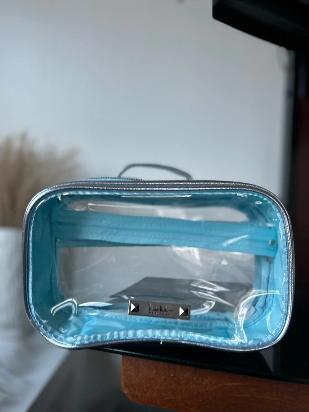 N/A light blue