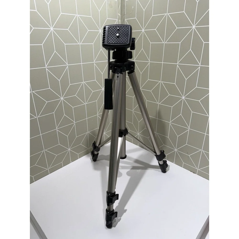 Magnavox leg versatile universal