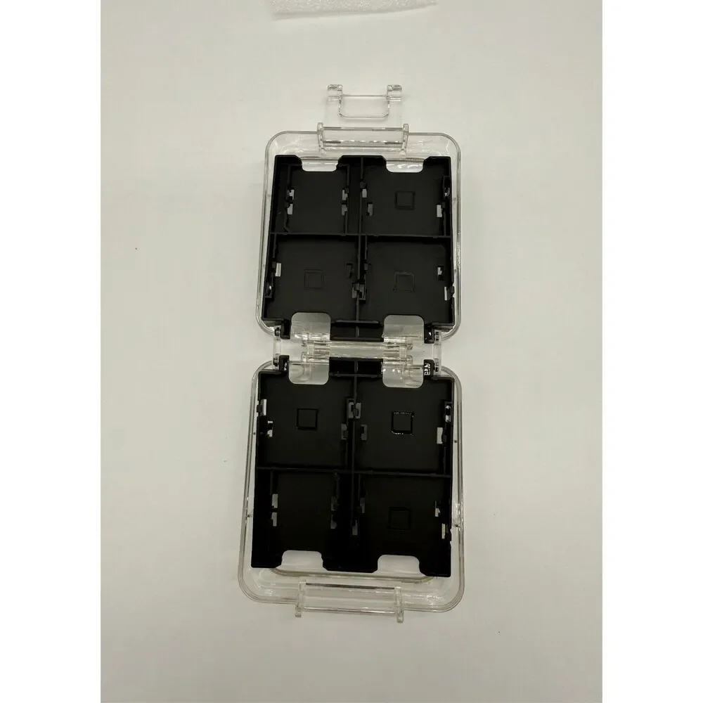 Nintendo DS/3DS Compact Game Case Clear Black Stores 16 Game Cartridges See Note