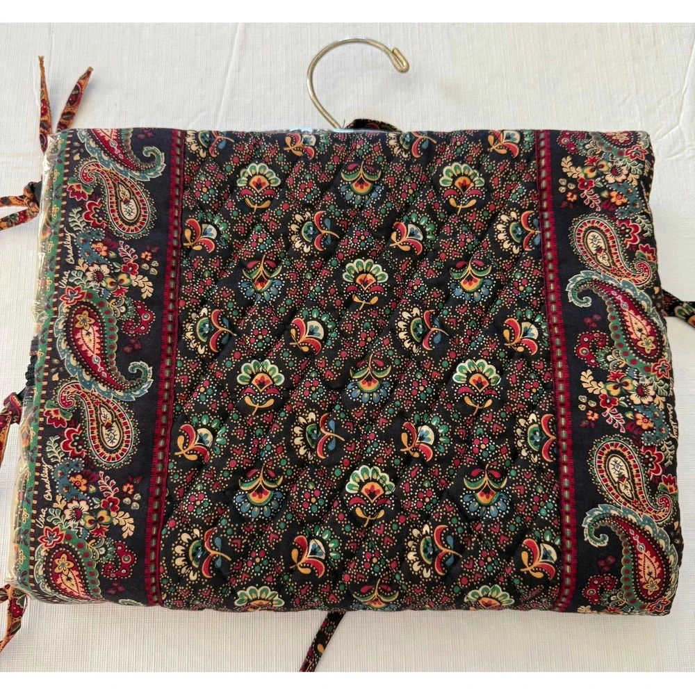 Vera Bradley Vintage Quilted Paisley Hanging Travel Organizer Collette Black