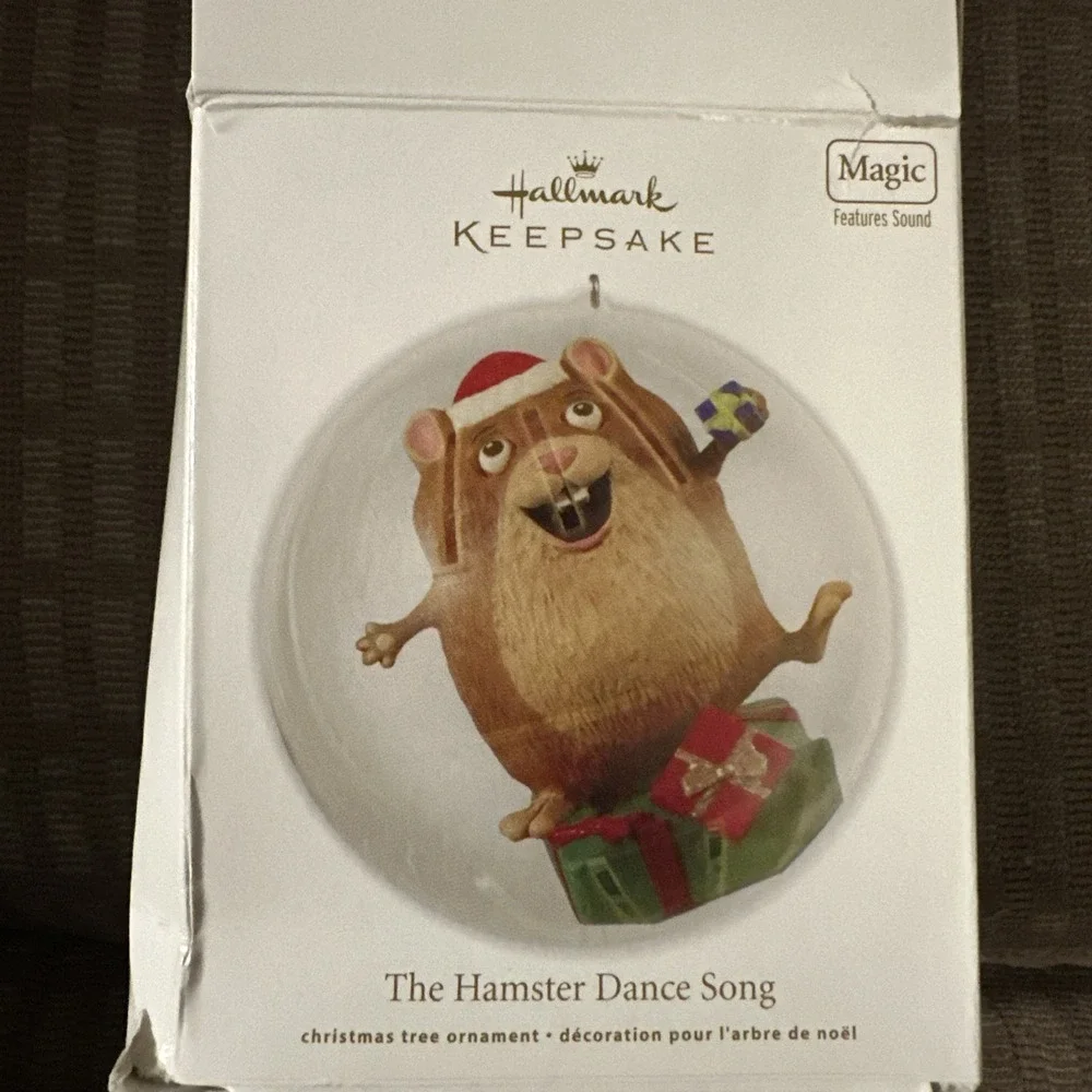 2012 HALLMARK KEEPSAKE ORNAMENT THE HAMSTER DANCE SONG ES1717