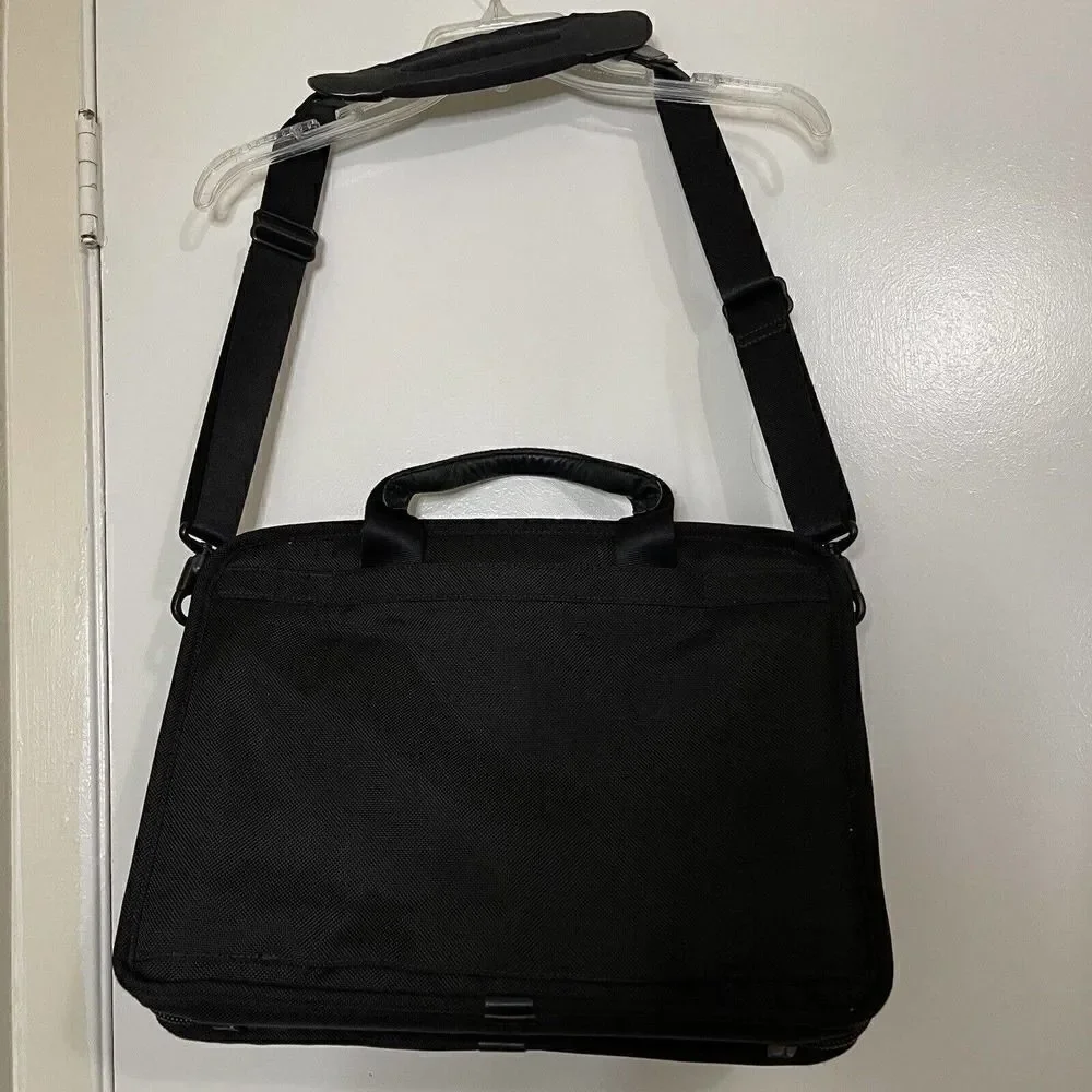 Tumi alpha expandable