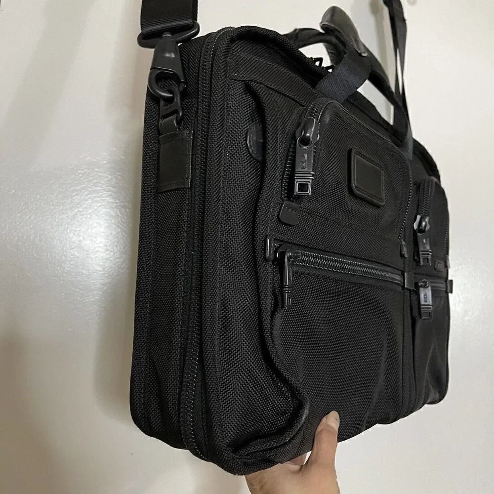 Tumi alpha expandable