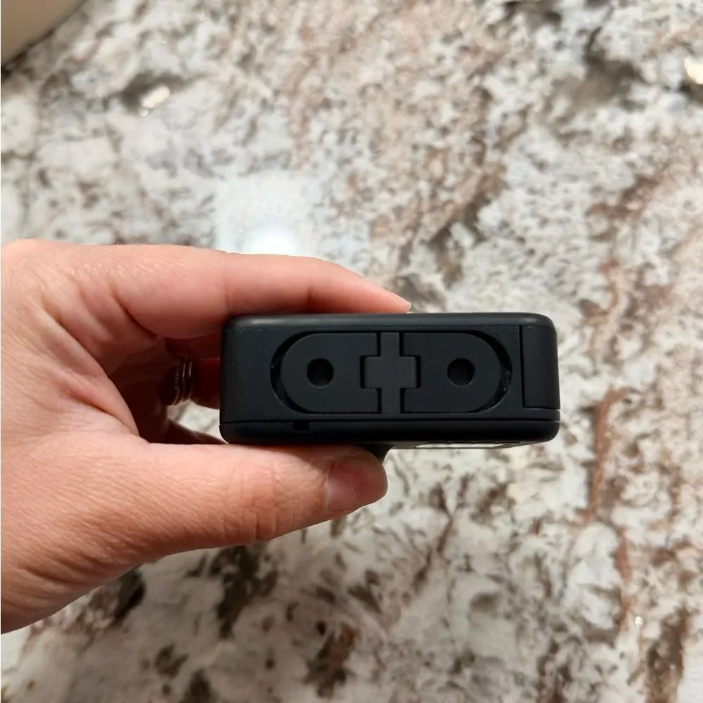 GoPro sleek black