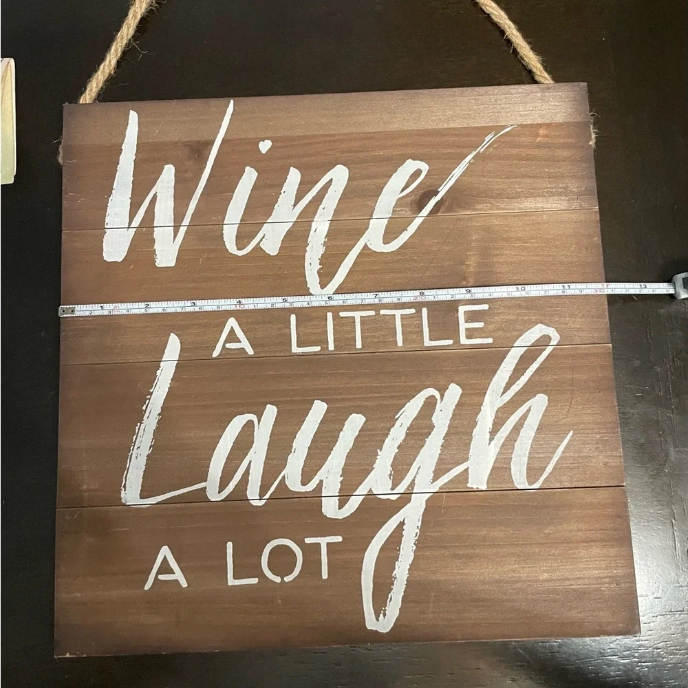 Charming Rustic Wine Wall Hanging