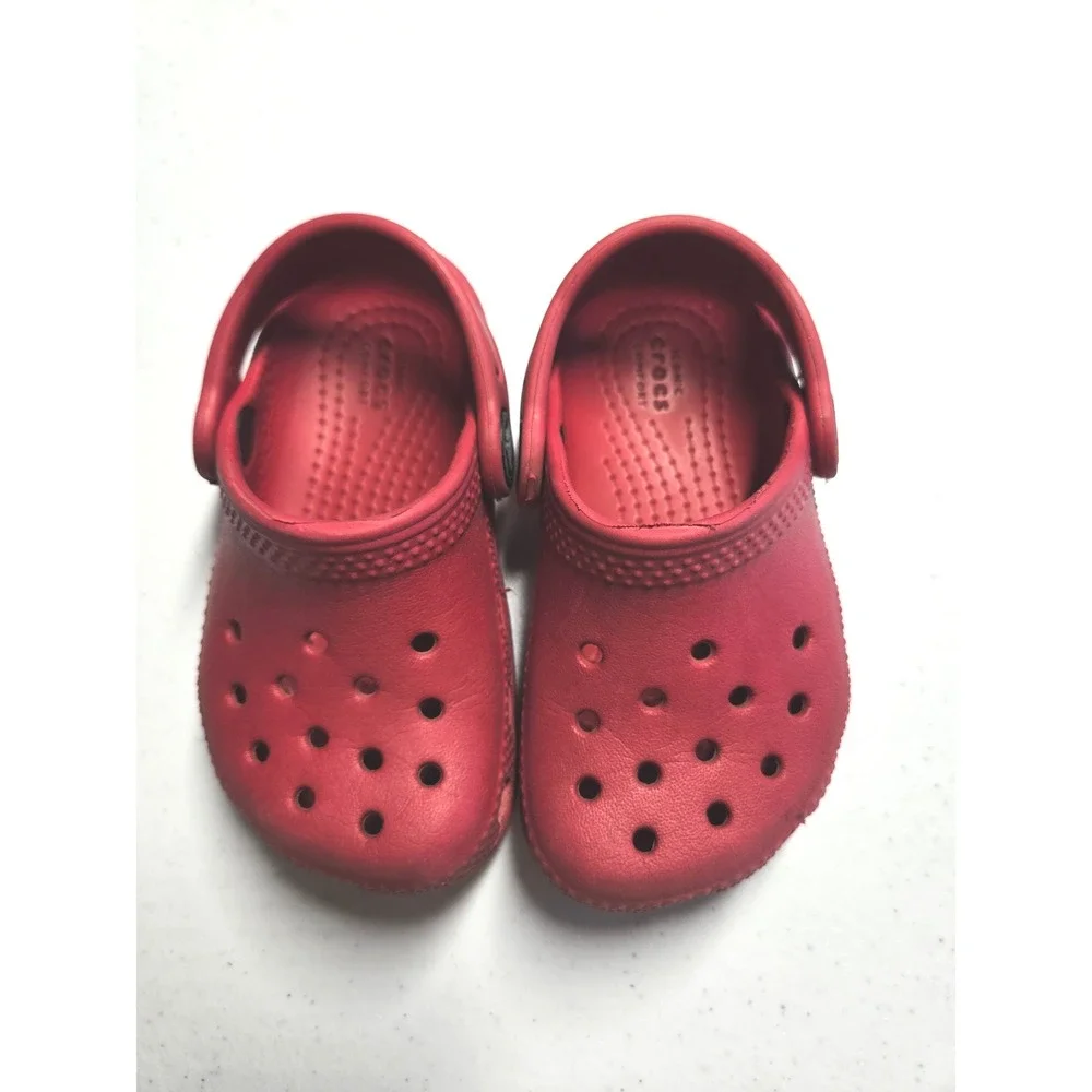 CROCS classic clogs