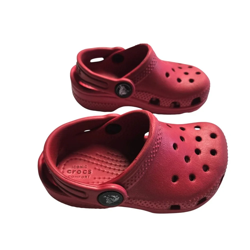 CROCS classic clogs