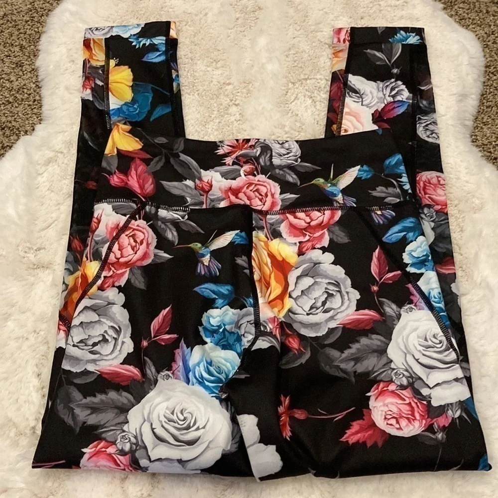 ZYIA Active Dark Floral Mesh Hi Rise Leggings Size 4