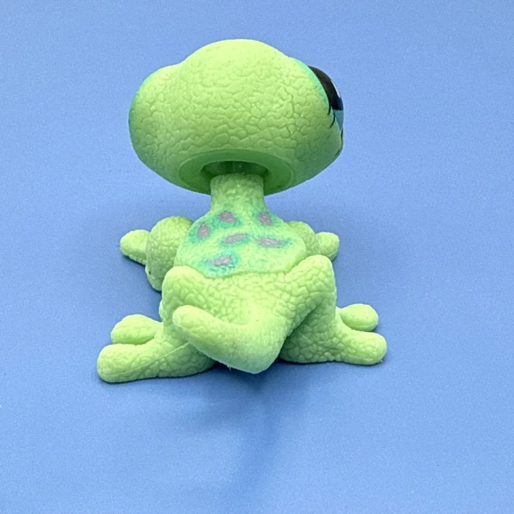 Littlest Pet Shop #751 Gecko‎ Lizard Green With Paisleys LPS