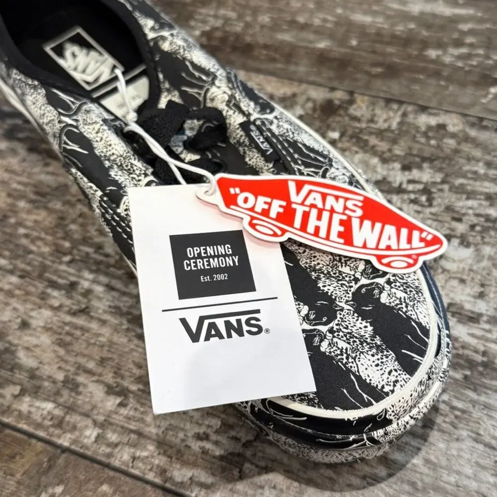 vans opening