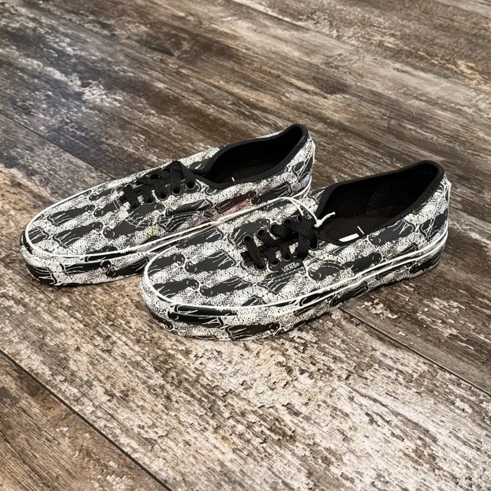 vans opening