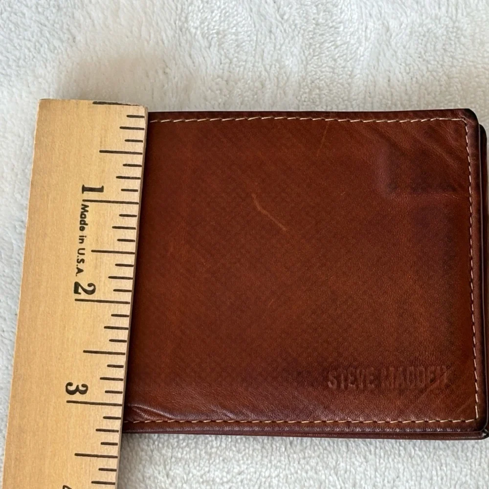 Steve Madden sophisticated leather