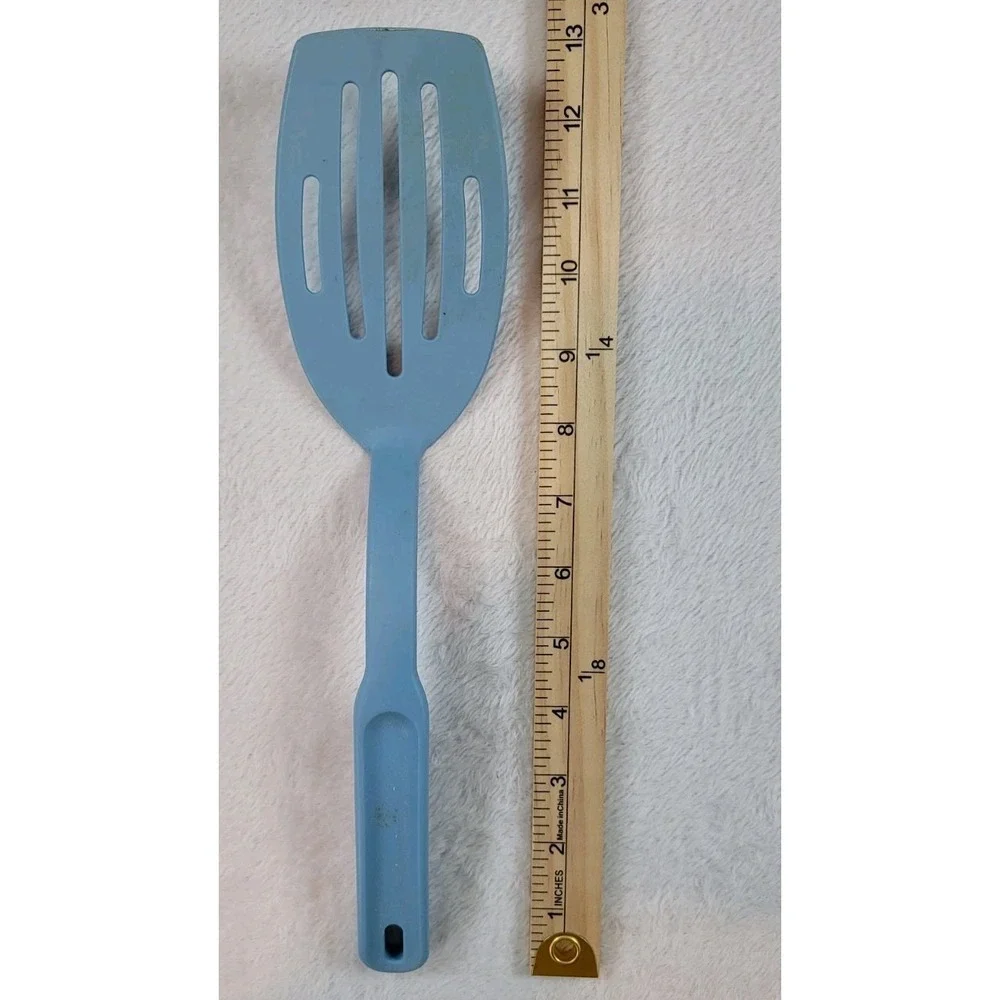 Pampered Chef used good