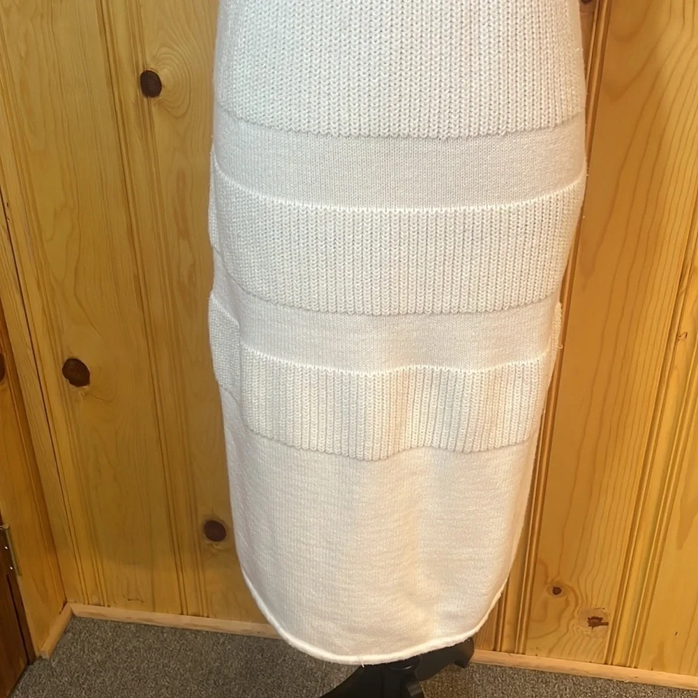 Anthropologie cute ribbed