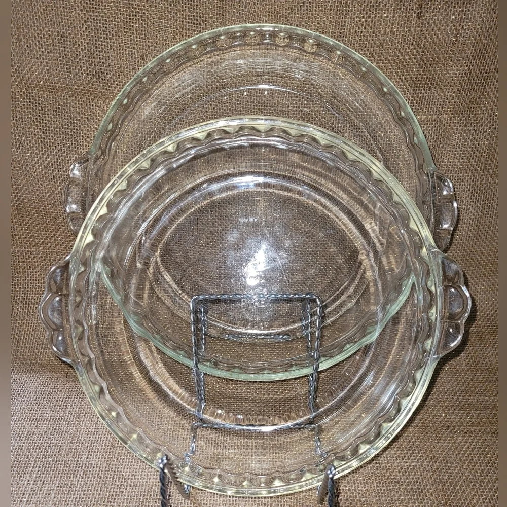 2 Vintage Clear Glass Pyrex Yellow Hue Pie Plate 9