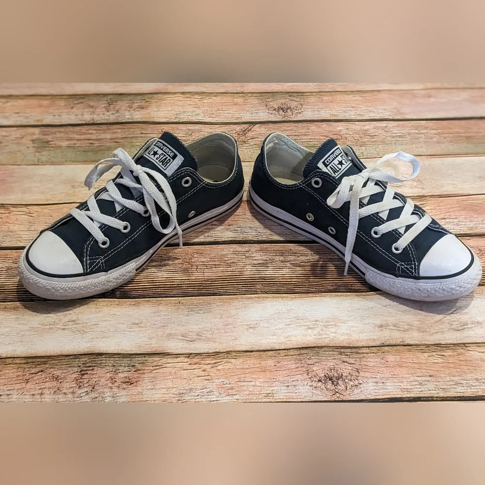 Converse pre owned