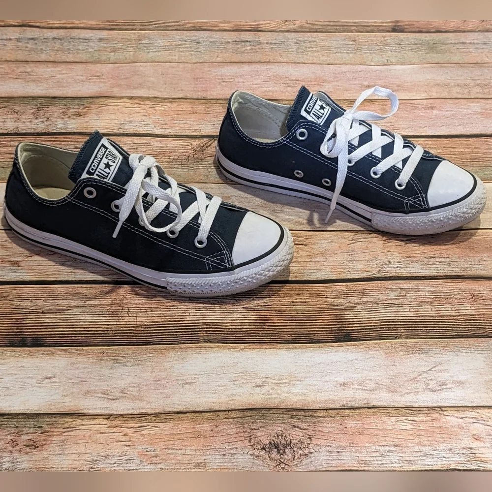 Converse pre owned