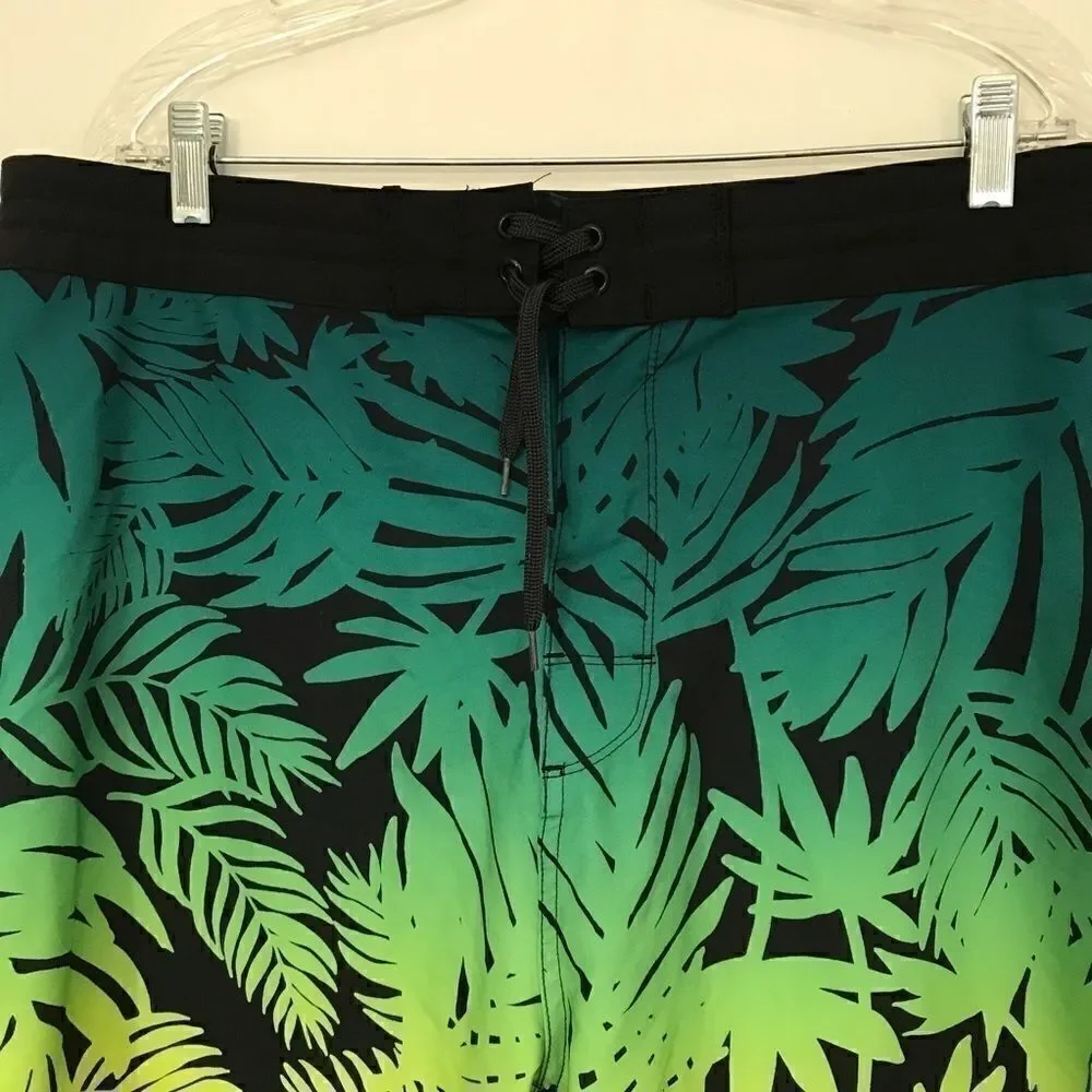 Old Navy California Size 38 Board Shorts!