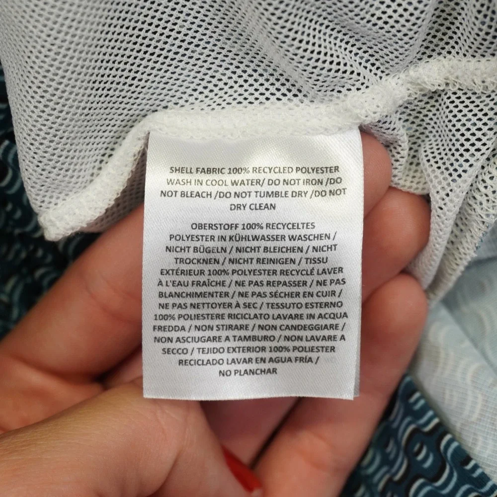 Frescobol Carioca provides fabric de