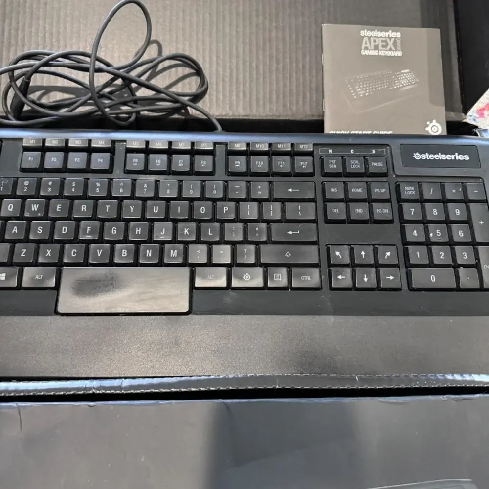 SteelSeries dominate your