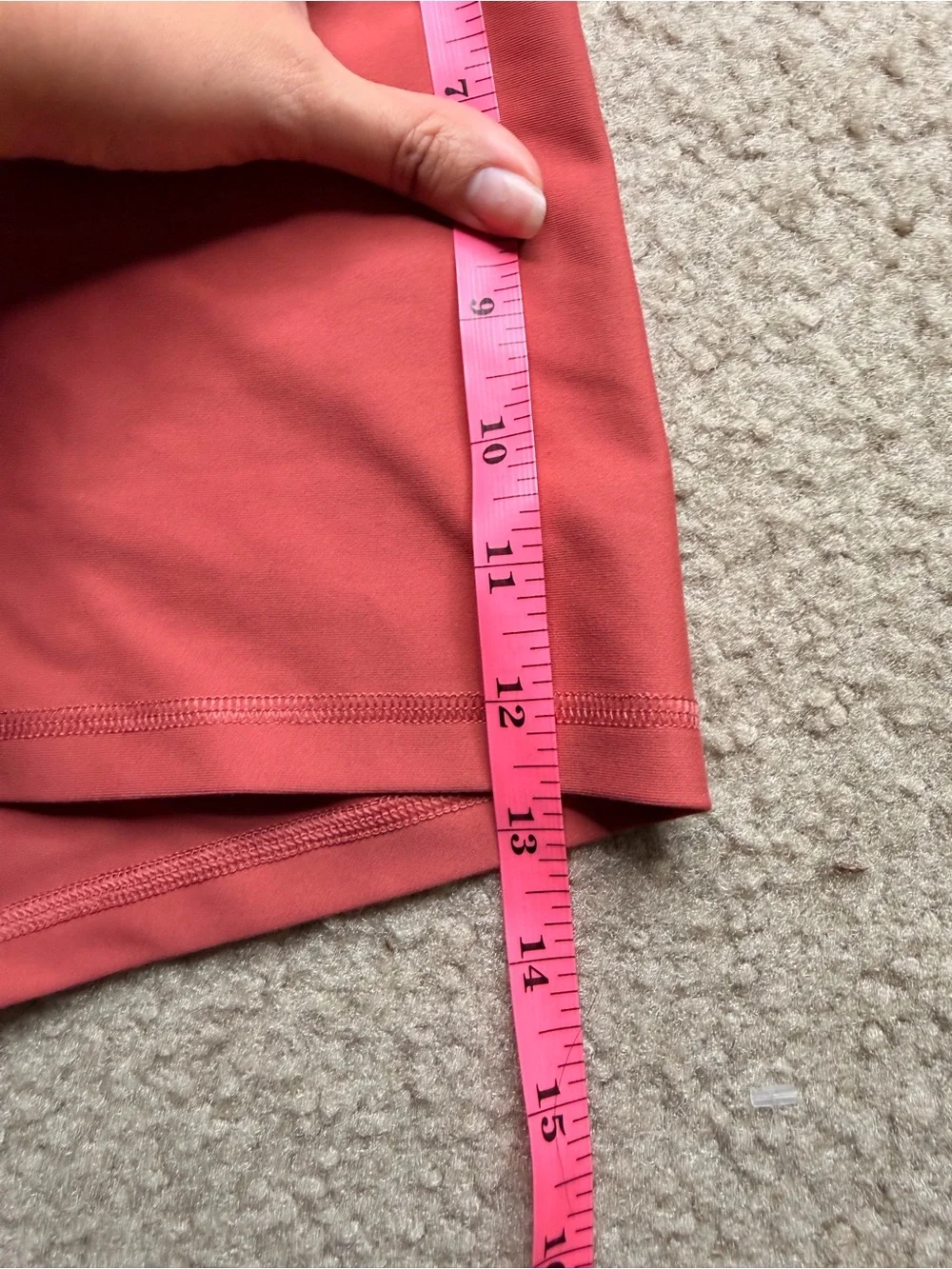Old Navy Womens Activewear 3in Shorts in Coral Size Medium