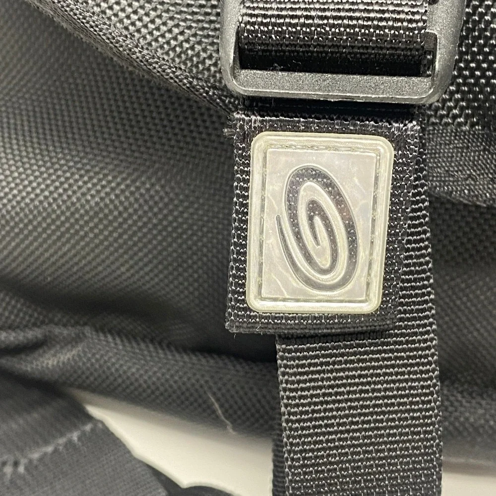 Timbuk2 keywords messenger