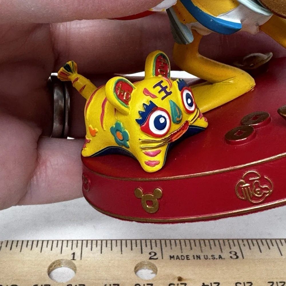 Disney Parks DONALD DUCK Chinese‎ Lunar New Year Tiger 2022 Figure Figurine