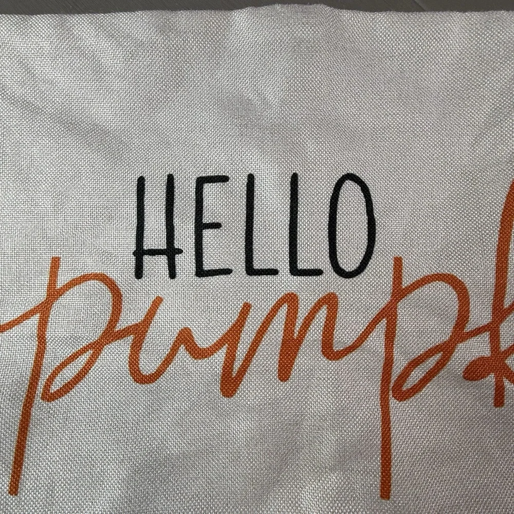 The Unbranded Brand product 12x20