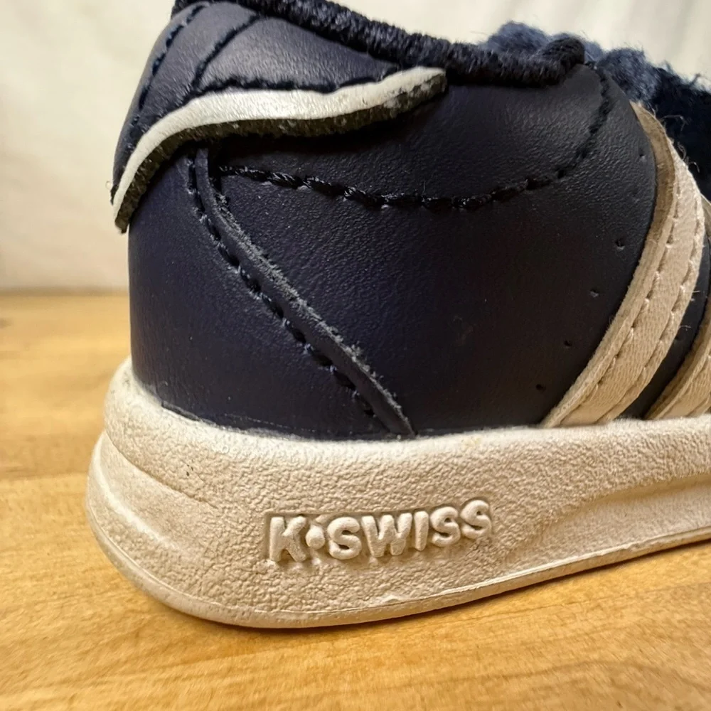 K-Swiss adorable swiss