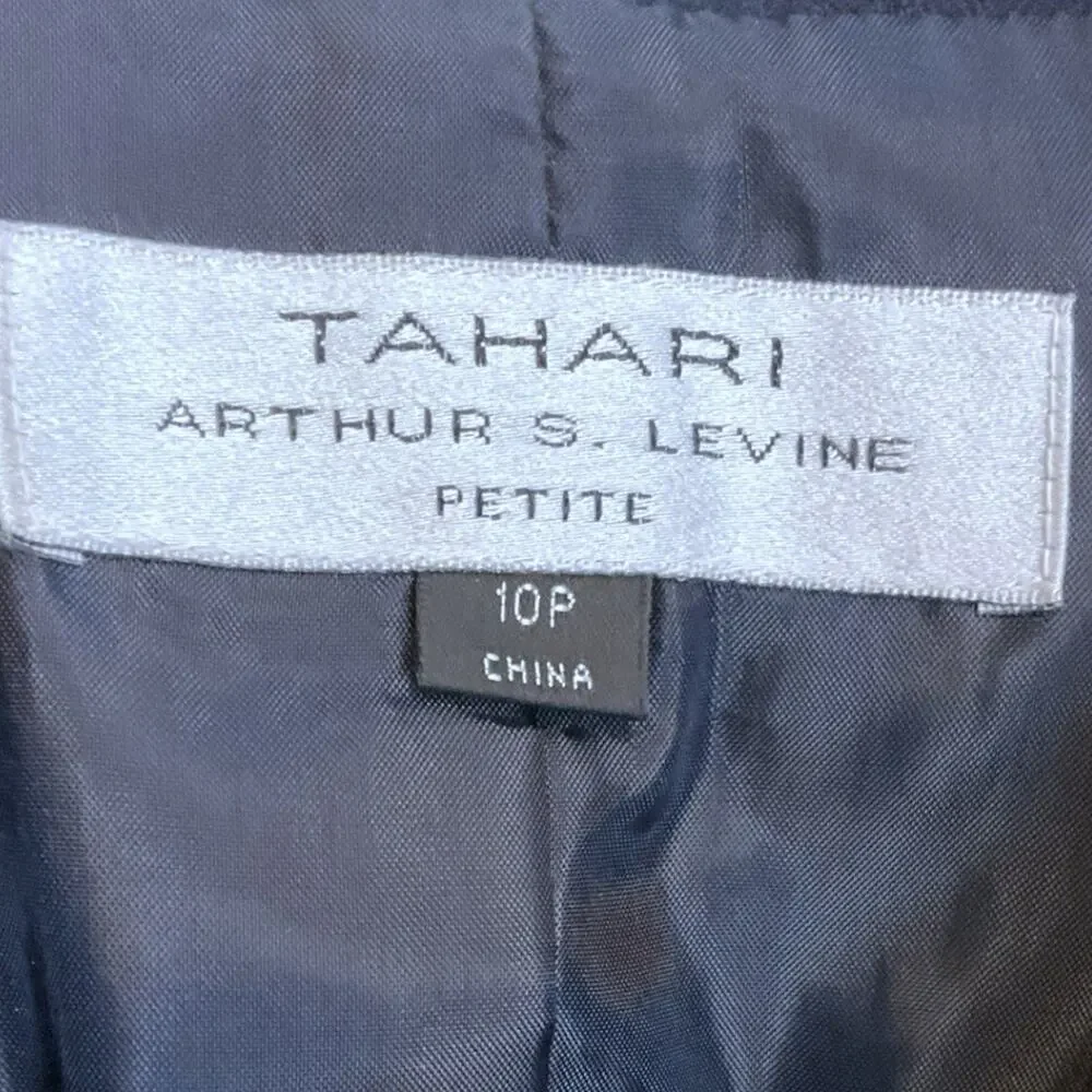 Tahari save 1000’s that
