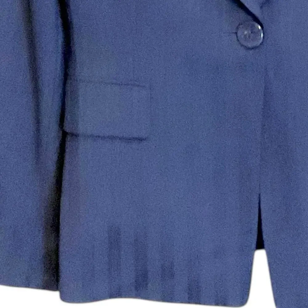 Tahari welt subtle