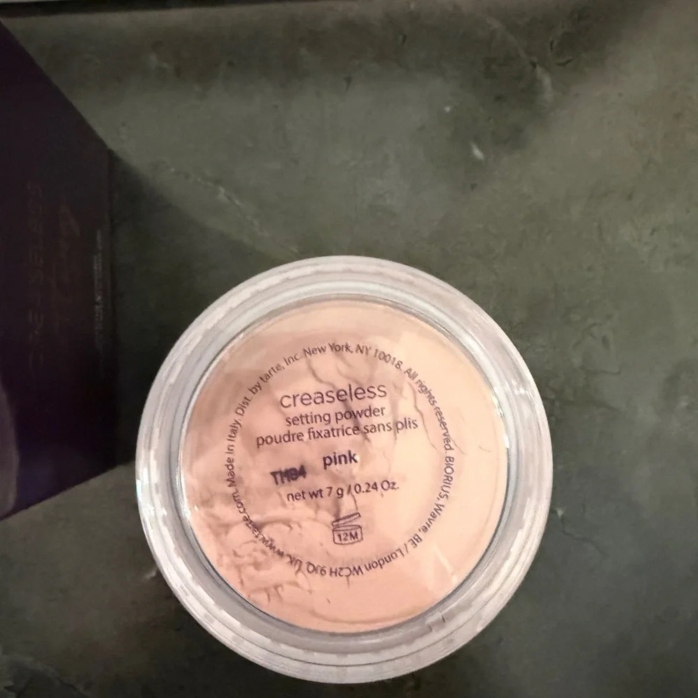 tarte puff free sleek