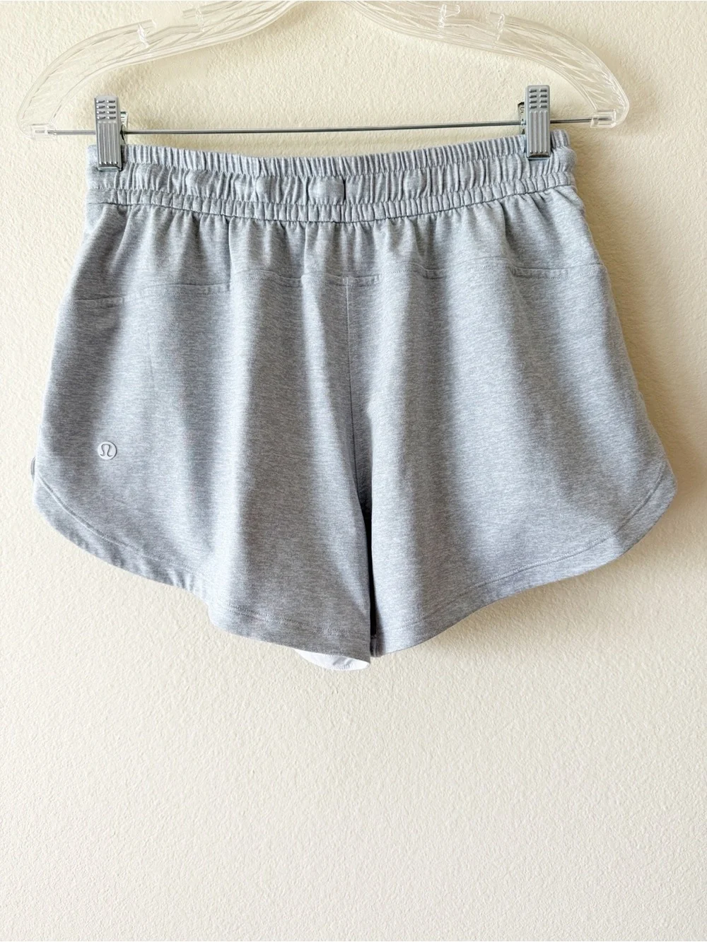 lululemon athletica measurements size