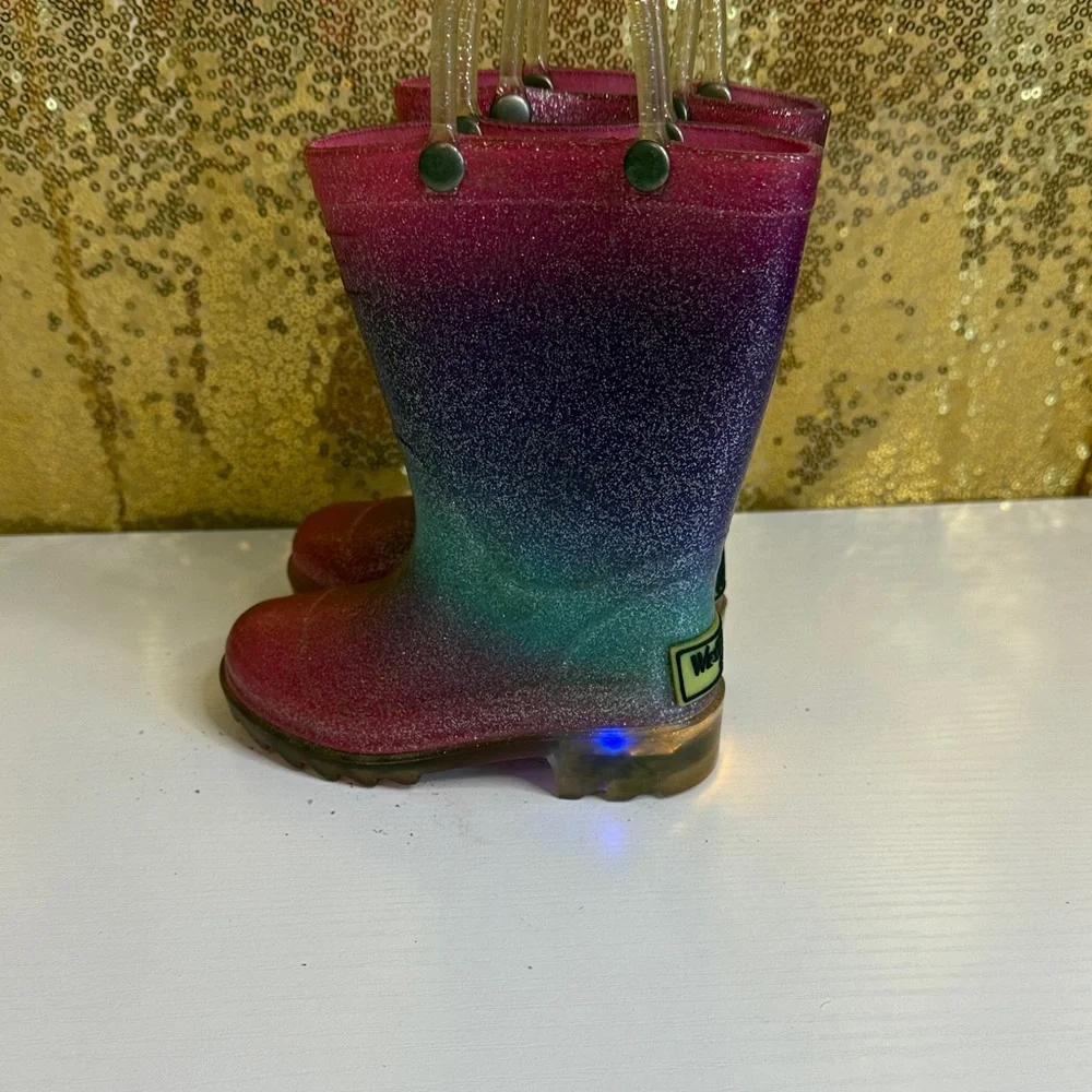 Western Chief shimmering boots